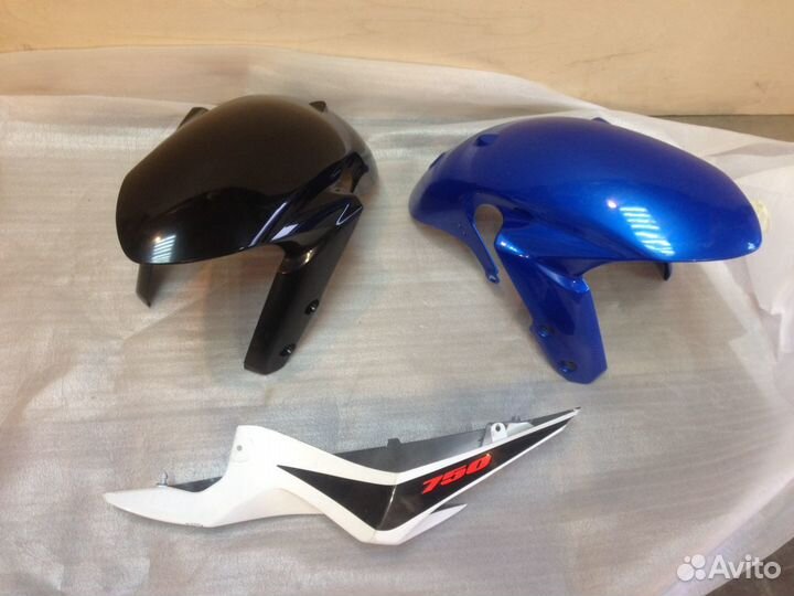 Мотопластик на gsxr 600-750 L1-L5, подкаты и др