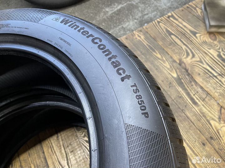 Continental ContiWinterContact TS 830 P 235/60 R18