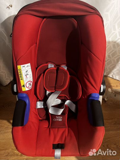 Автокресло люлька Britax romer baby safe i-size