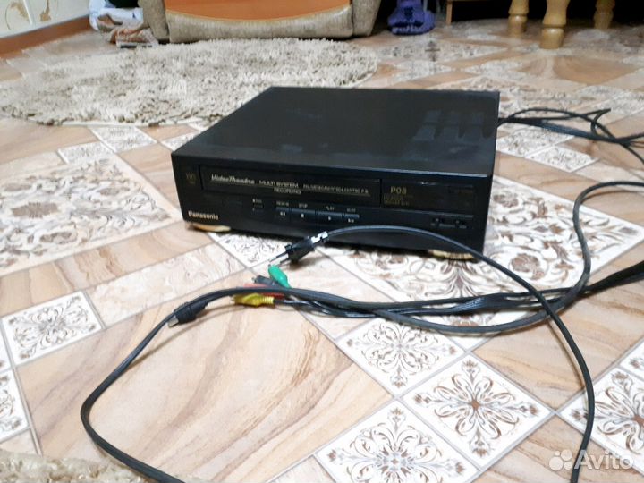 Видеомагнитофон