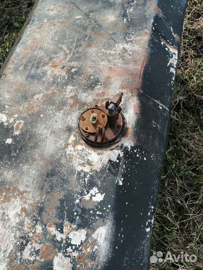 Топливный бак на камаз 350