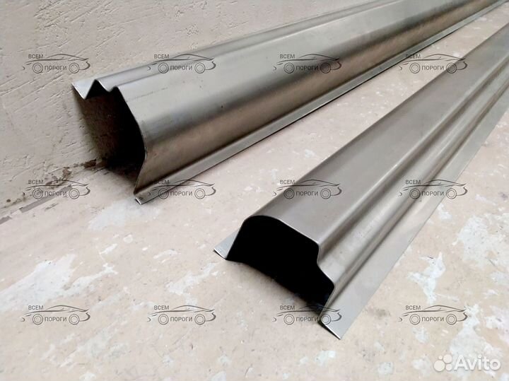 Ремонтные пороги Toyota Caldina T190