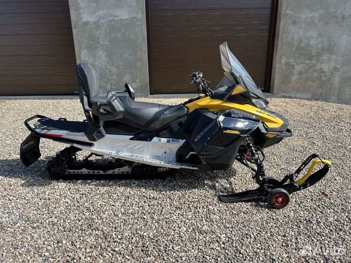 BRP SKI-DOO Grand Touring 900 ACE 2023 год