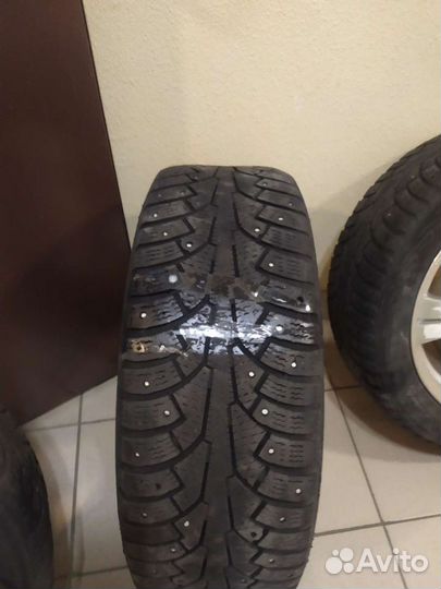 Nokian Tyres Hakkapeliitta 5 215/55 R17 98T