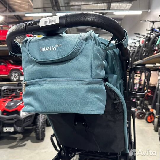 Прогулочная коляска новая