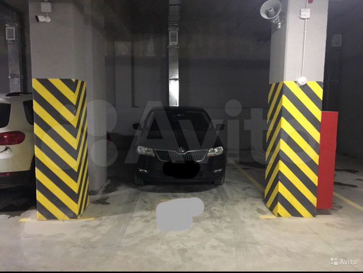 Машиноместо, 15 м²