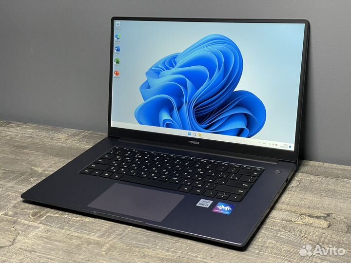 Ноутбук Honor MagicBook 15 Intel I3 10110U 8/256