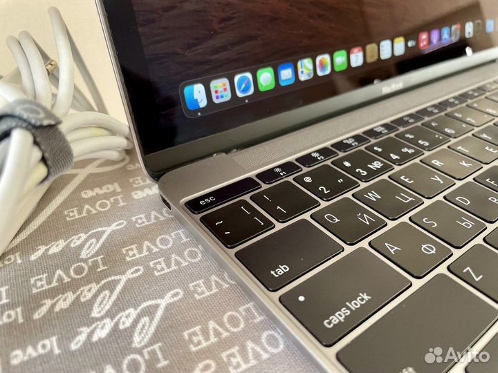 MacBook 12 Space Gray SSD