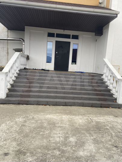 Дом 450 м² на участке 15 сот.