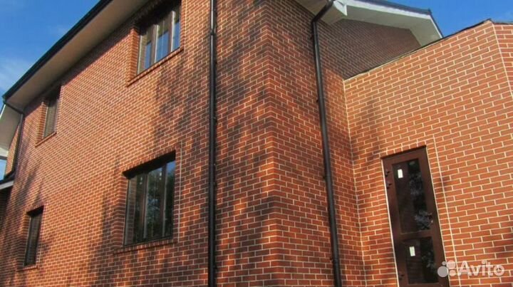 Облицовочный кирпич красный