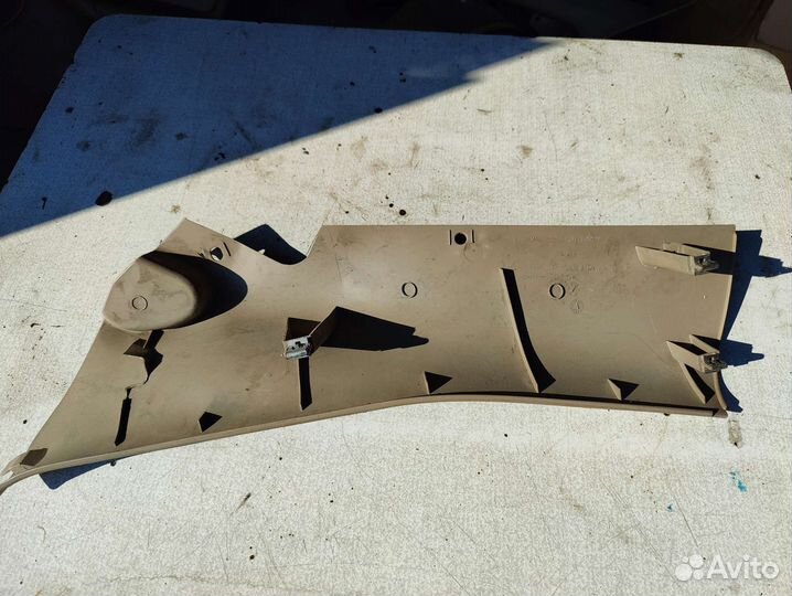 Накладка стойки Ford Focus 1