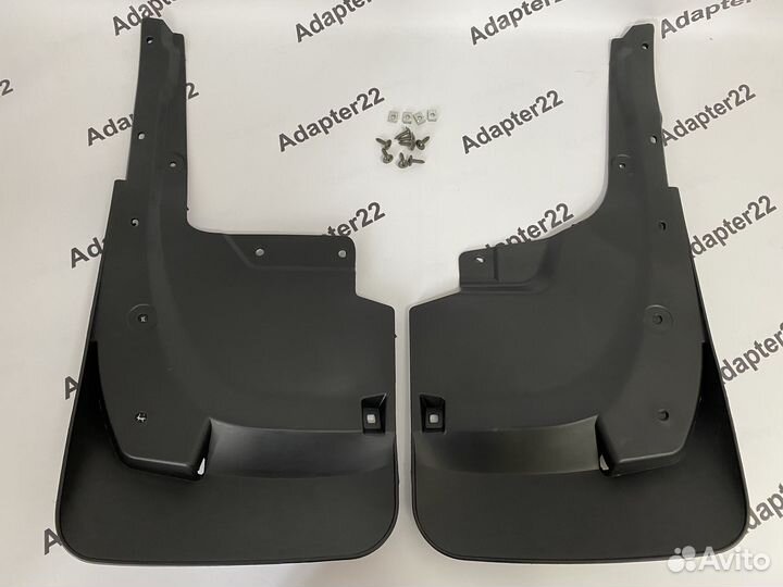 Новые задние брызговики Lexus LX570 07-11 с крепл