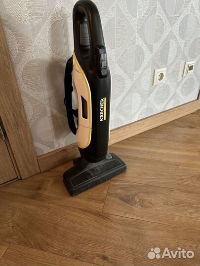 Пылесос Керехер (Karcher VC 5 Premium (white)