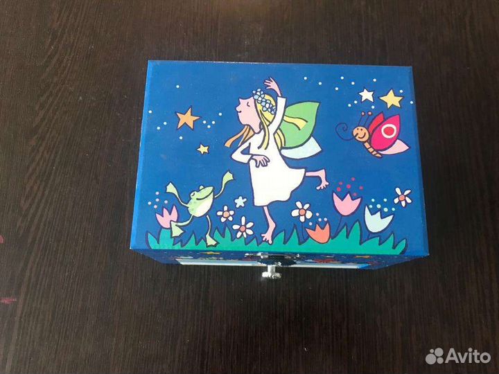 Музыкальная шкатулка для украшений игрушки