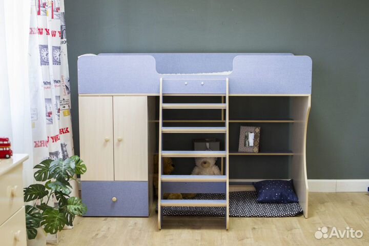Детская кровать чердак со шкафом
