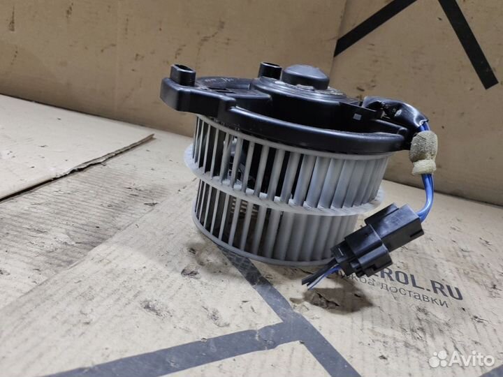 Моторчик печки Toyota Ipsum ACM26W