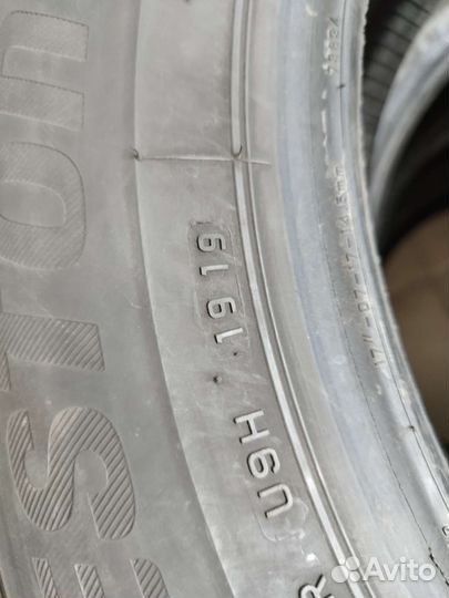 Bridgestone Dueler H/P Sport AS 215/60 R17