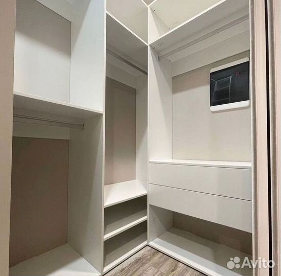 Встроенный шкаф