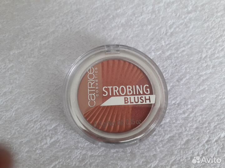 Румяна Cartice и Misslyn