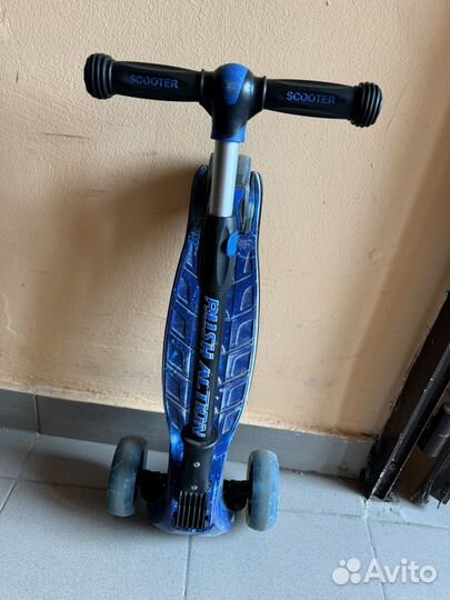 Самокат детский 3-х колесный складной rush action