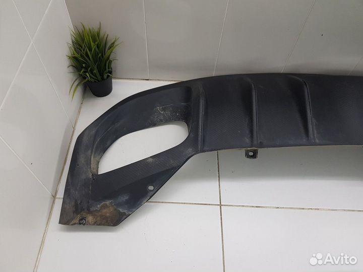 Нижняя часть заднего бампера (юбка)