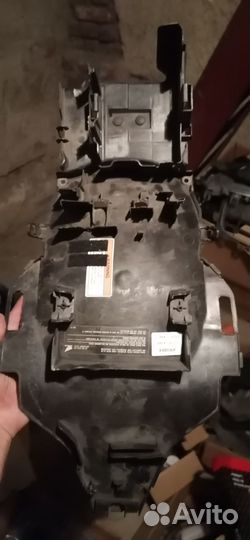 Пластик vfr1200f оригинал после дтп