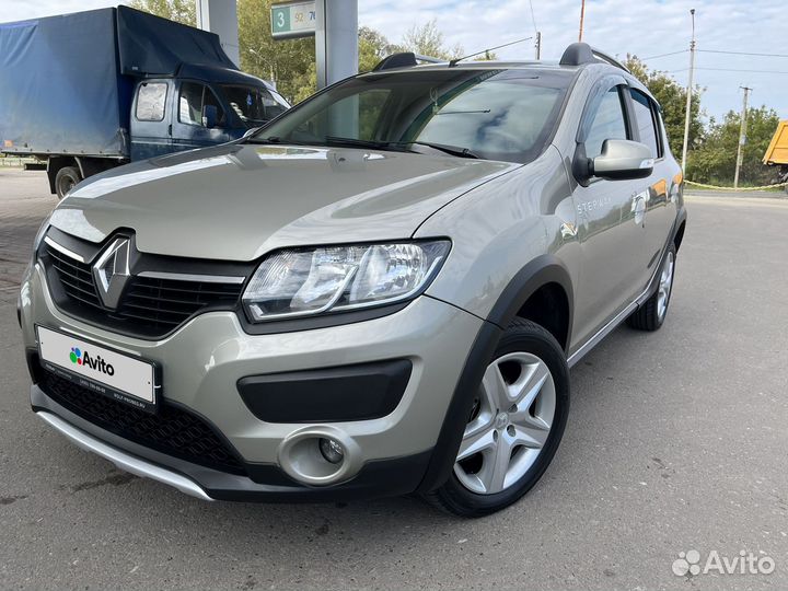 Renault Sandero Stepway 1.6 МТ, 2015, 100 000 км