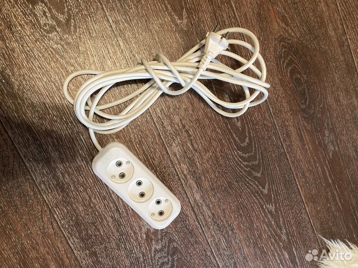 Сетевой фильтр, удлинитель электрический