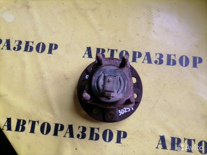 Ступица задняя Opel Astra H 2004-2015 седан Z16XER