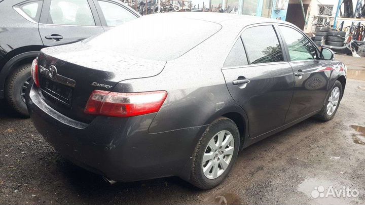 В разбор поступила Toyota Camry