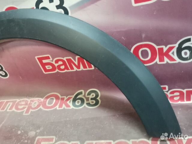 Накладка крыла передняя правая Renault Sandero Ste