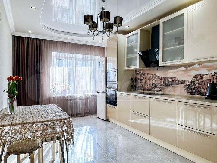 3-к. квартира, 106 м², 16/16 эт.