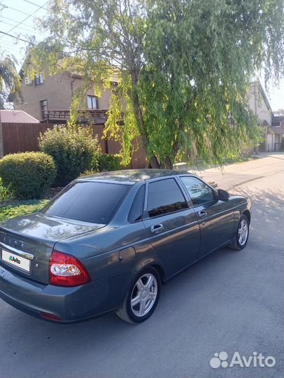 LADA Priora 1.6 МТ, 2010, 200 000 км