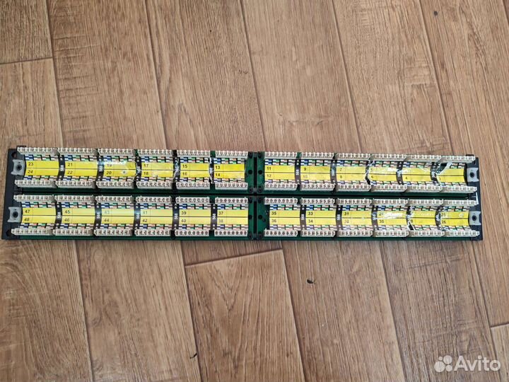 Патч панель Signamax 48 портов