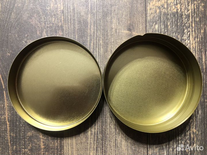 Банка для черной икры