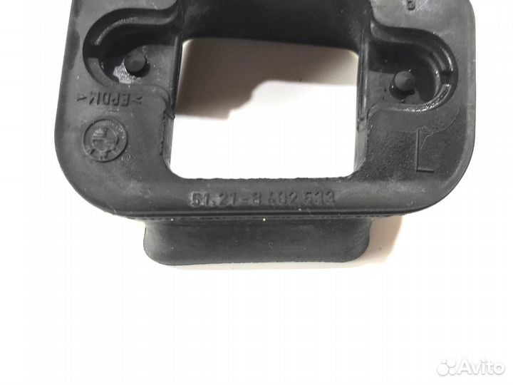 Уплотнитель ограничителя левый BMW X5 E53