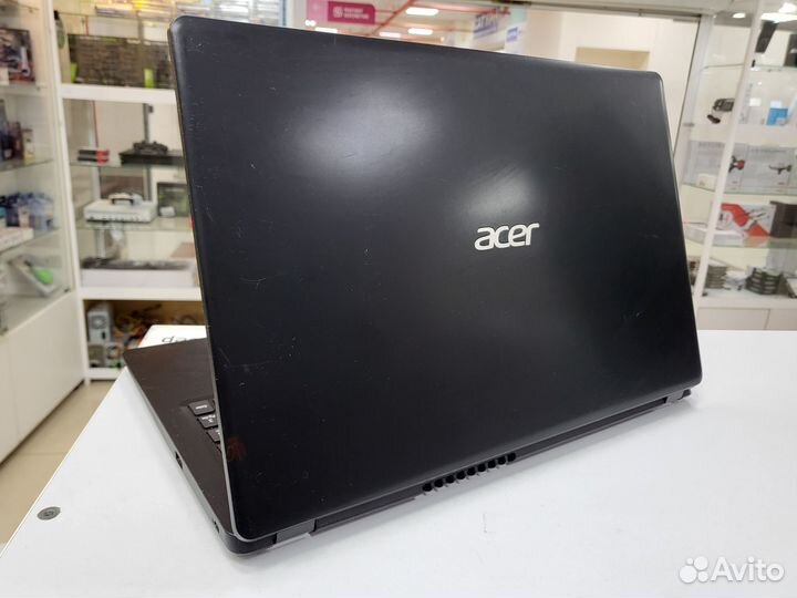 Ноутбук Acer Ryzen 3-3200u 6Gb SSD R540X 2Gb