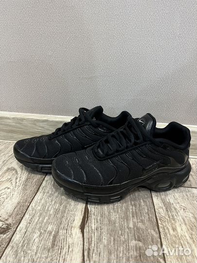 Кроссовки Nike air max tn plus triple black