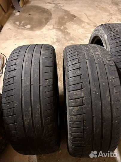 Michelin Pilot Sport 3 235/45 R18