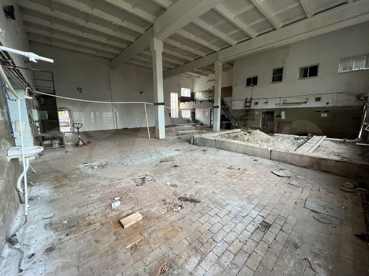 Производство, 1011 м²