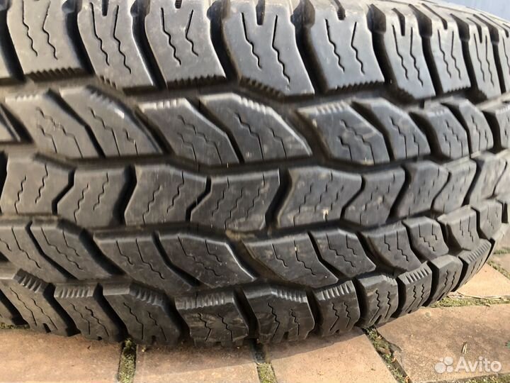 Cooper Discoverer A/T3 285/70 R17 160S