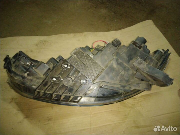 Фара Nissan Qashqai 2 J11