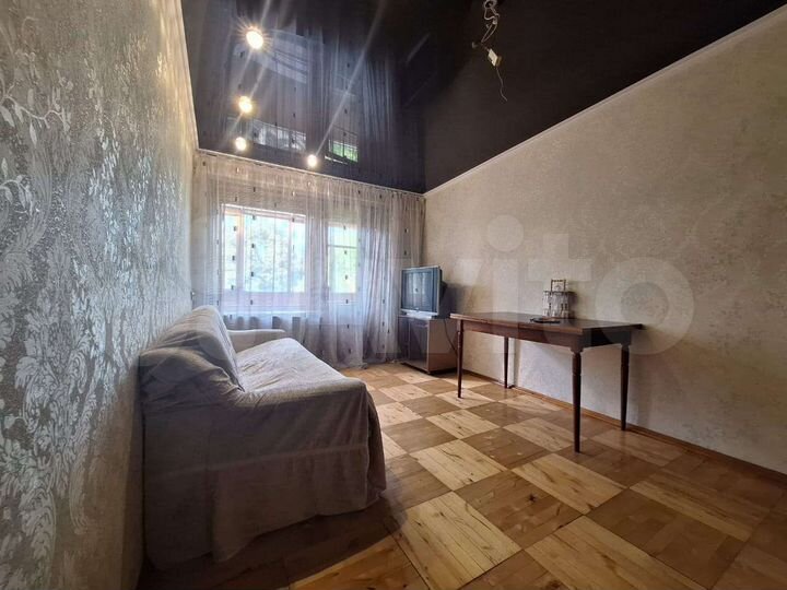 2-к. квартира, 47 м², 4/4 эт.