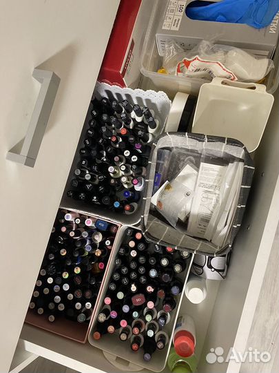 Набор гель-лаков для маникюра и педикюра