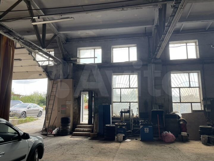 Машиноместо, 30 м²