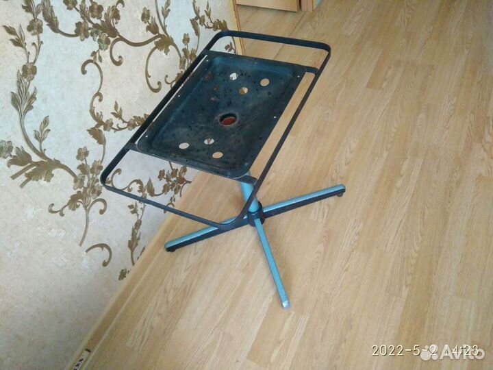 Подставка под телевизор