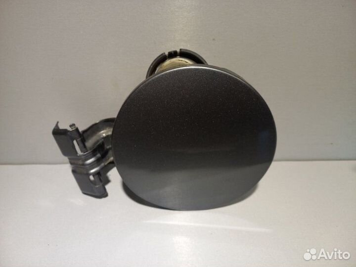 Лючок бензобака Mitsubishi Lancer 10 седан 4B11