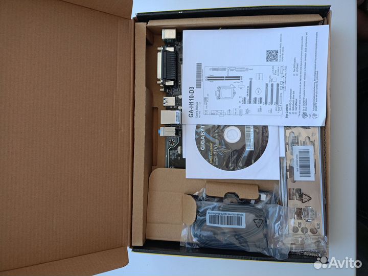 Материнская плата