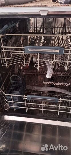 Посудомоечная машина на запчасти аристон