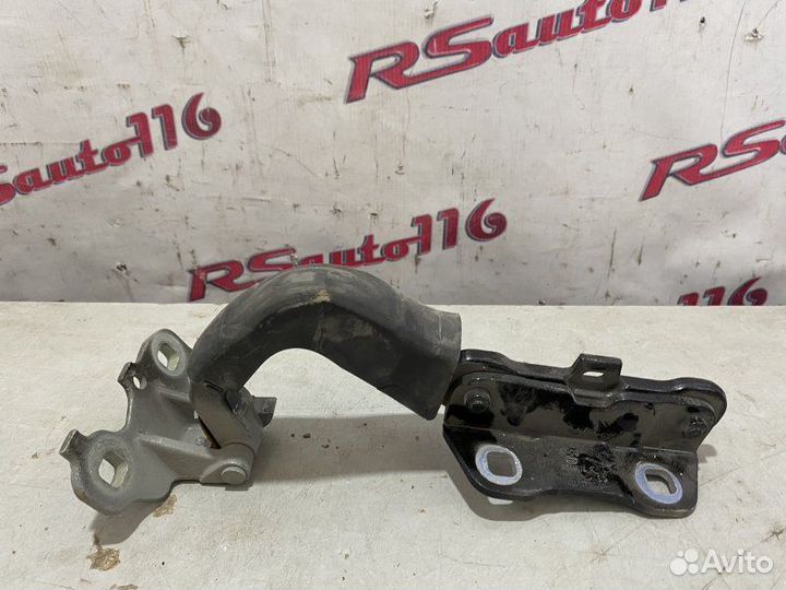 Петля багажника правая Bmw 6-Series G32